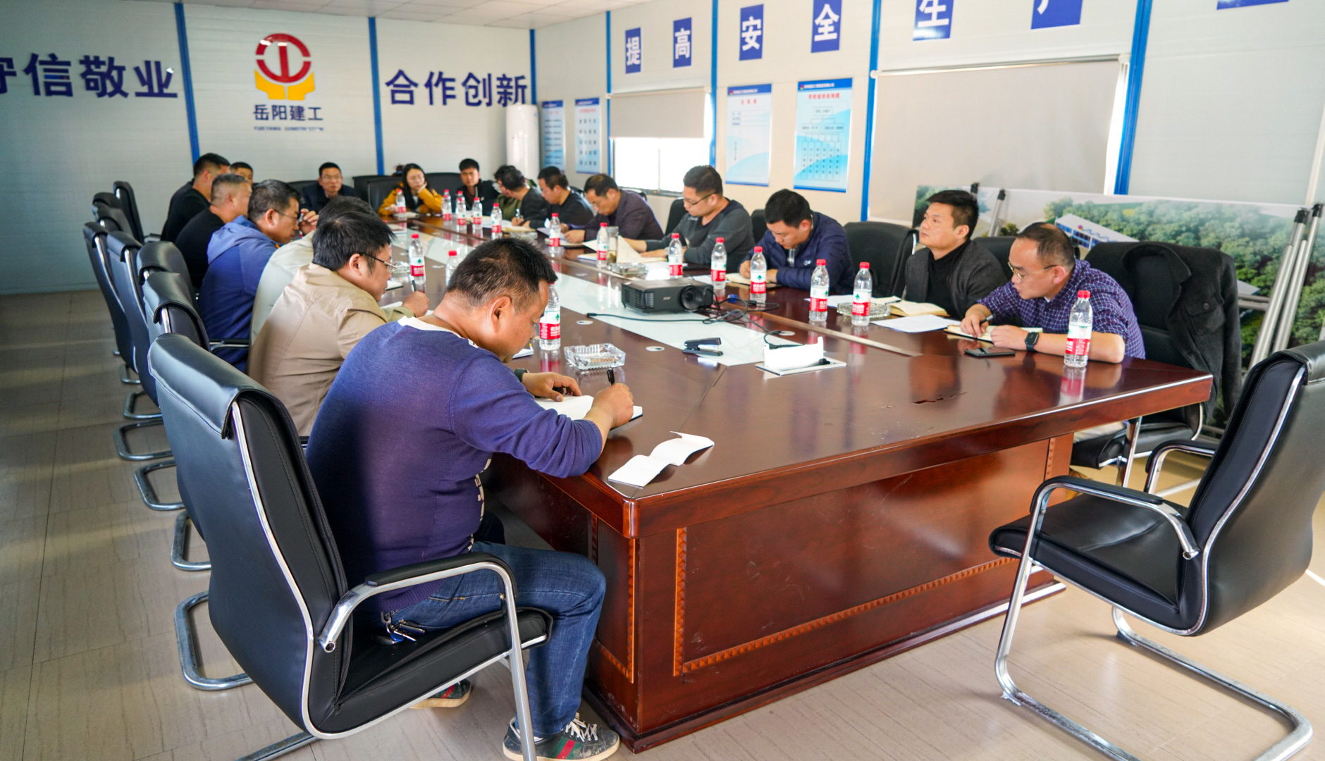 微信圖片_20210223103759.jpg 微信圖片_20210223103759.jpg