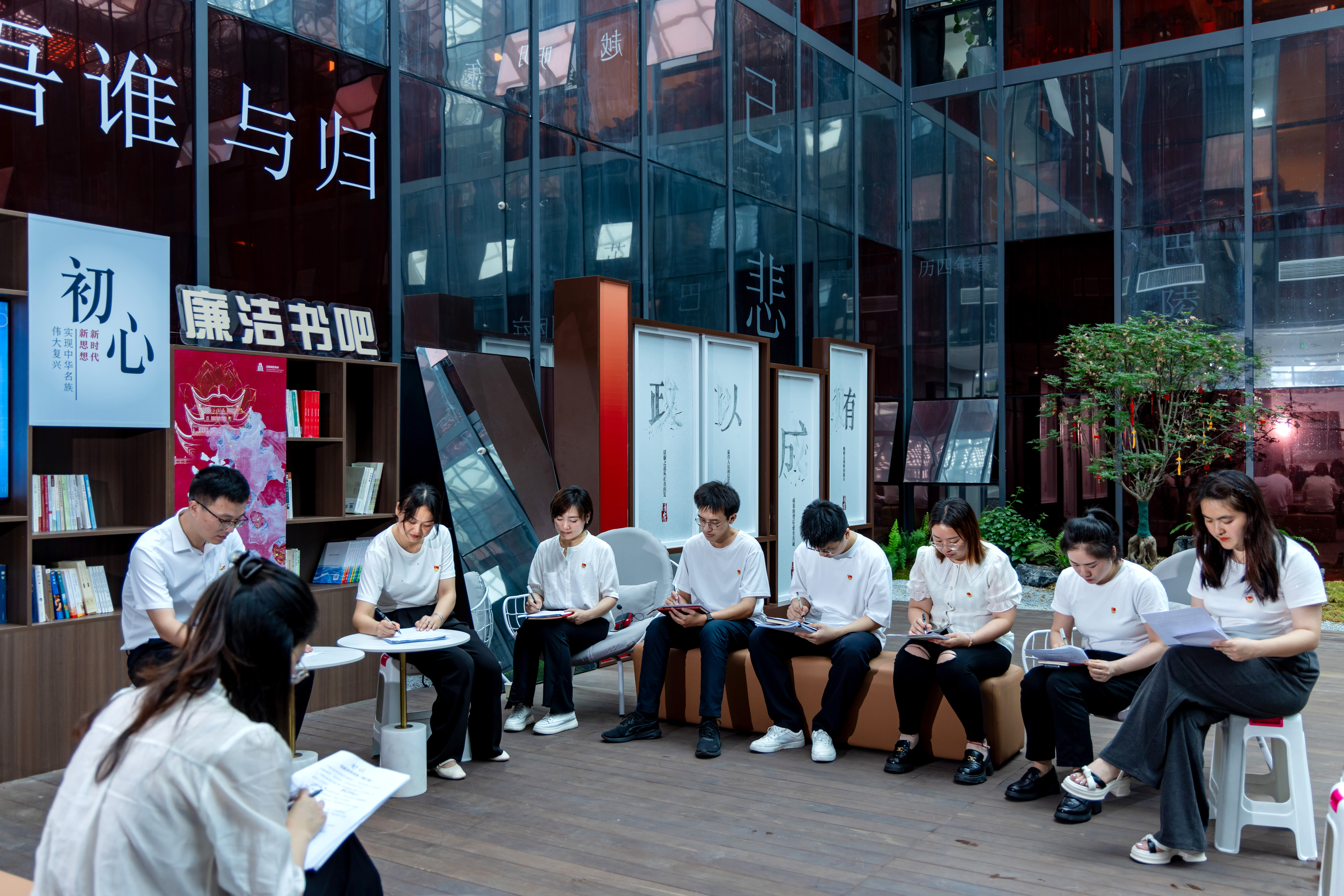 b223f564c692b821ad1337257f771c8.jpg b223f564c692b821ad1337257f771c8.jpg